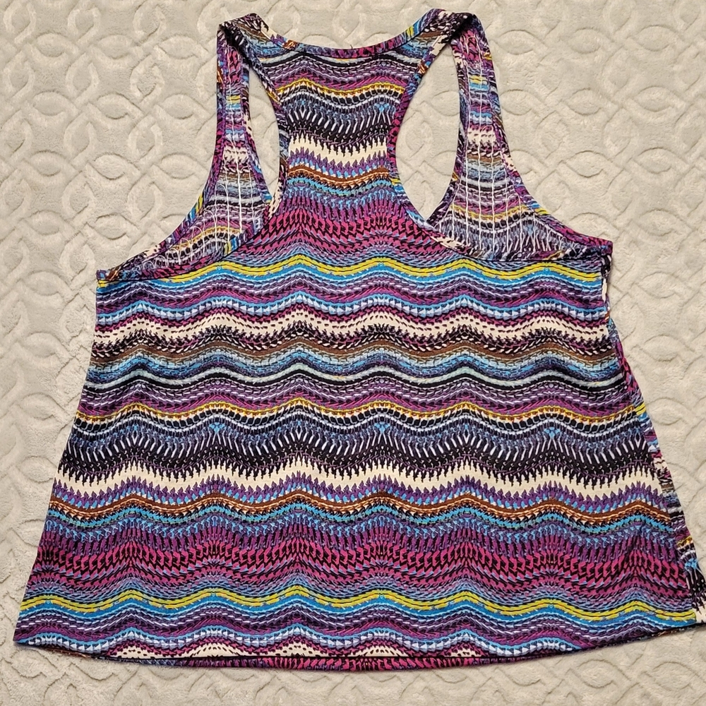 Express Multicolor Sequin Tank Top - Picture 2 of 5